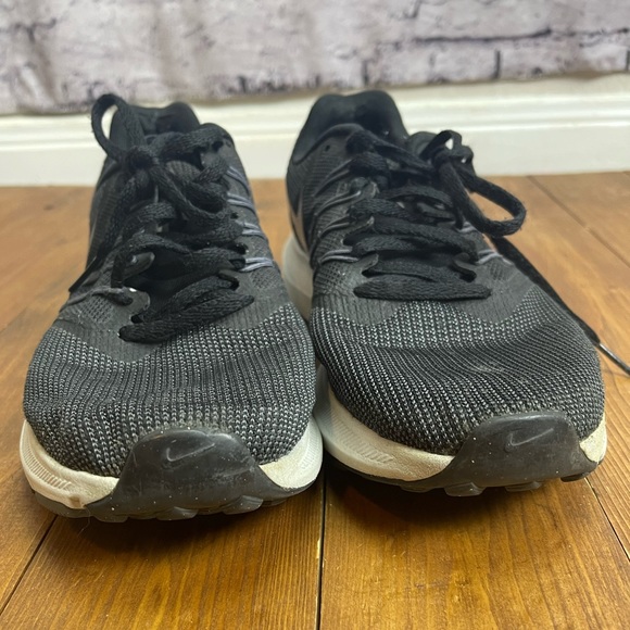 Nike Run Swift Running Shoes Womens size 8.5 dark gray and black - Picture 4 of 10